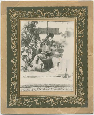  Mohandas Karamchand Gandhi