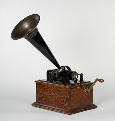 Edison Standard Model Phonograph