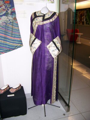 Manchu Woman's Purple Full Length Robe, Late Qing dynasty (1840-1911) 