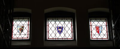 Oxford University crests