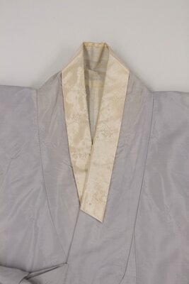 Collar of Jeogori worn with Korean Hanbok, CF+TC #242a 
