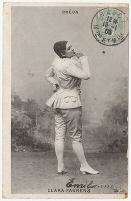 Clara Faurens as Pierrot