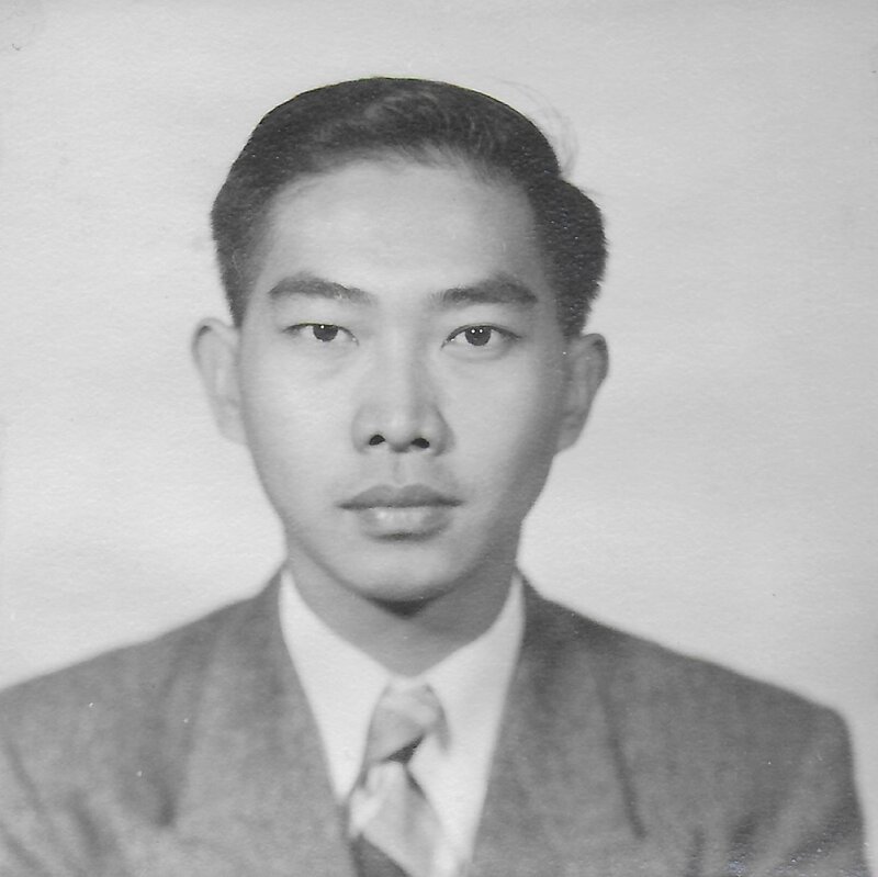 Giok Po Oey - 1952