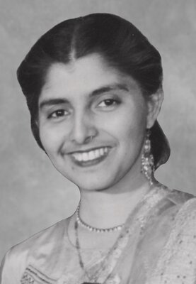 Zahida Quraishi '53